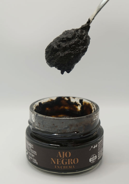 Crema de ajo negro